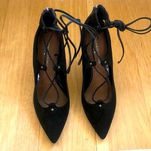 Donald Pliner black suede/leather heels